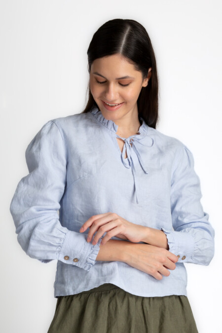 Linen Women's Blouse with Delicate Tie Detail - Breezy Elegance